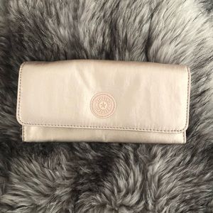 Kipling Wallet